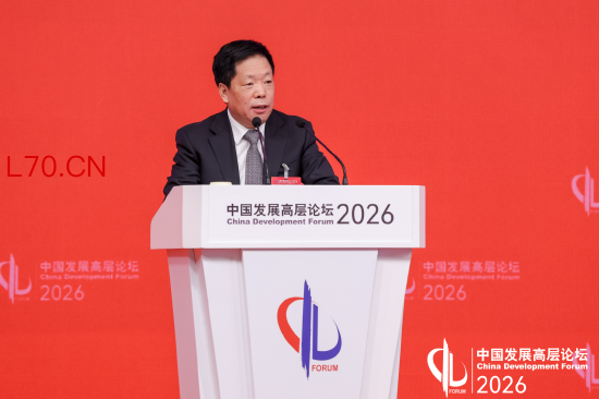 韩文秀：人工智能时代要顺势而为，坚持科技向善，促进高质量充分就业